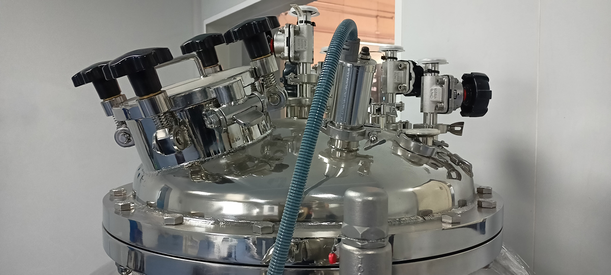 Steel Bombe application: industry Pharmaceutical
